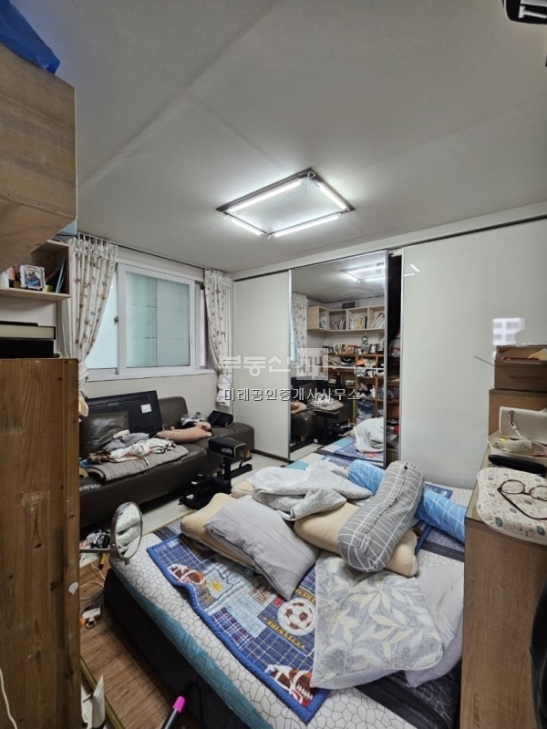 [부동산114] [고급빌라] 쓰리룸ㅇ인테리어굿ㅇ주차가능ㅇ2 매매 희망가격 20,500만원 [부동산114] [고급빌라]... 